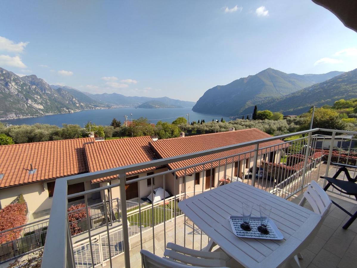 Iseolakerental - Costa Del Sole Riva di Solto Kültér fotó